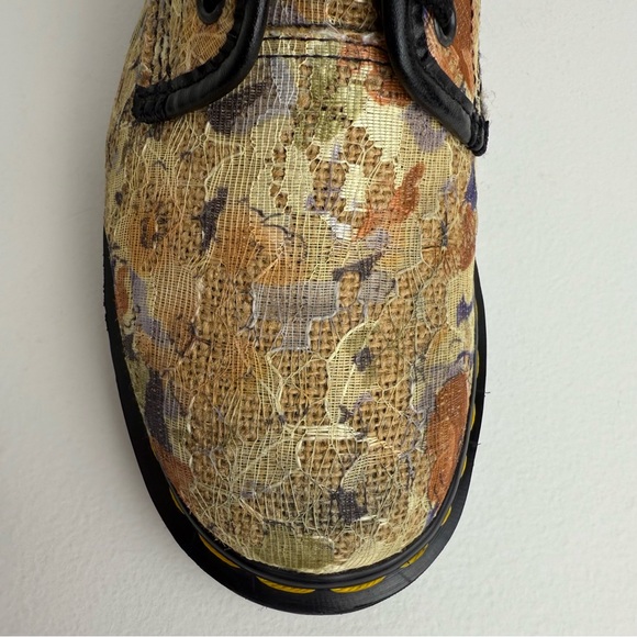 Vintage Dr. Martens Burlap Floral Lace Fabric England Tall Boho Boots UK 5 - Picture 7 of 16